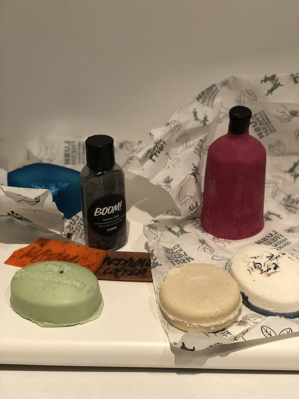 Plastic free cosmetics